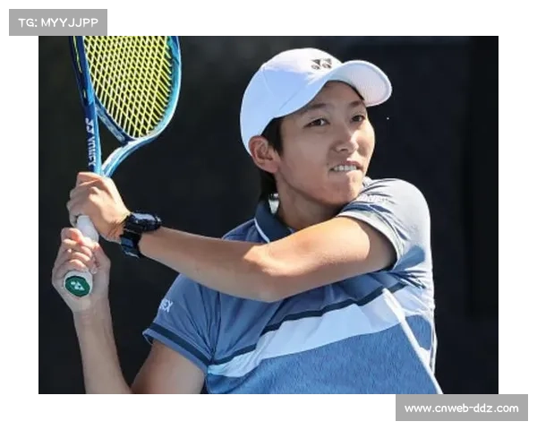 老将尤晓迪颁奖礼哽咽,感谢团队支持助其重返巅峰 老将尤晓迪颁奖礼哽咽,感谢团队支持助其重返巅峰